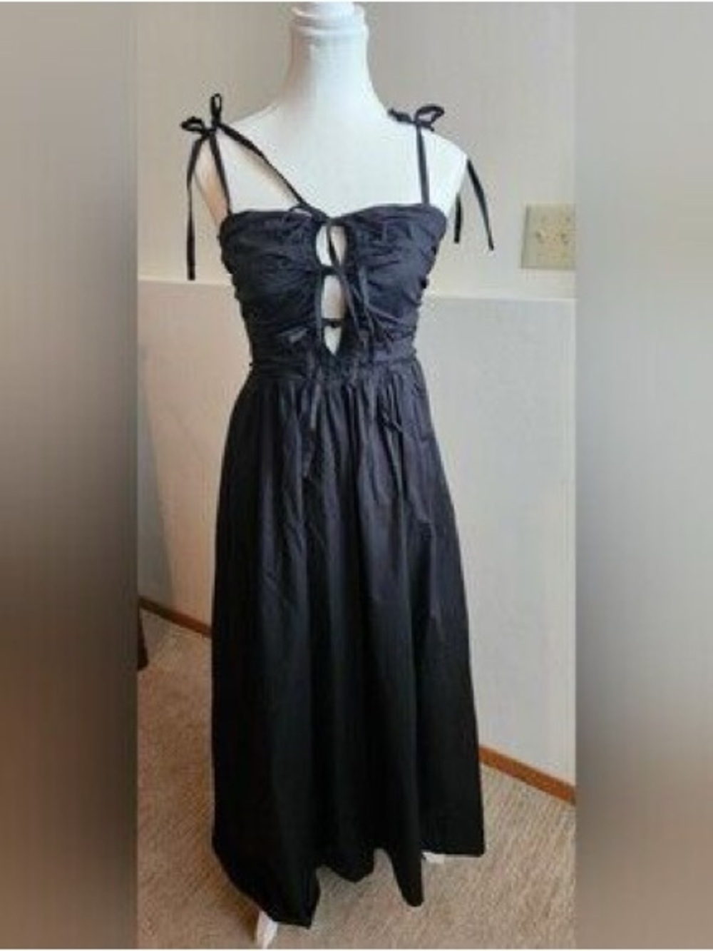 Wayf Black Tie-Shoulder Maxi Dress with Ruched Bodice